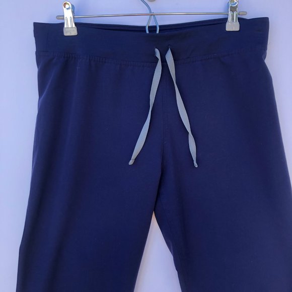 Figs Technical Collection Navy Blue Scrub Pants Women's Size Medium Tall - Picture 2 of 6